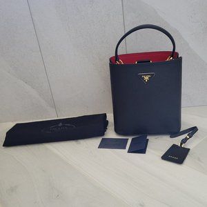 Prada Panier in black,  sz Medium